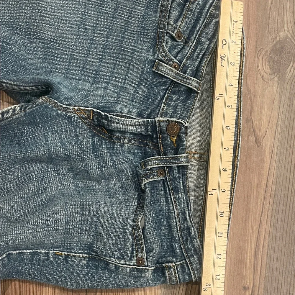 Levi's Women's Too Superlow 524 Jeans - Picture 6 of 6